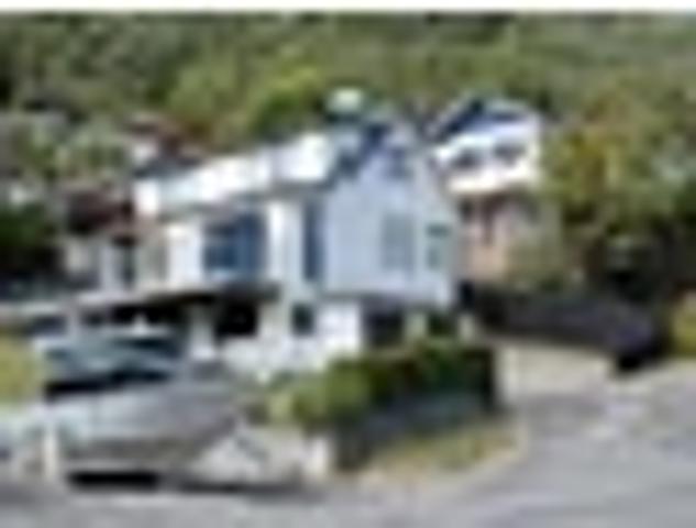 Heart of Picton, All day Sun and Harbour Views