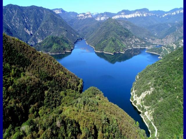 Hectáreas de terreno en el Pantà de Susqueda