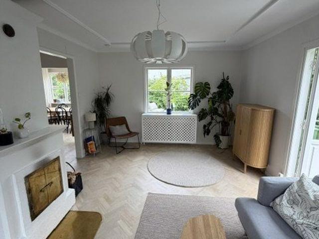 Hedebyvägen, Bromma