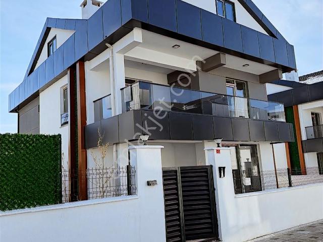 Hedef Emlak'tan Eğriköprüde Ultra Lüx Villa