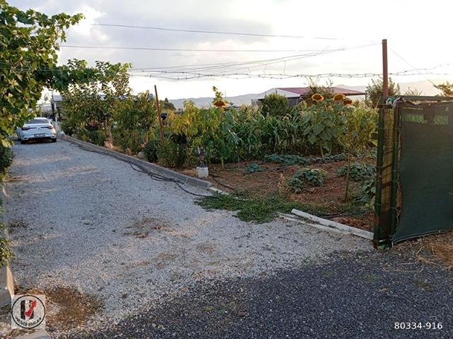 HEDEF EMLAK'TAN SATILIK TAKASA UYGUN 930 M2 TAPULU HOBİ BAHÇESİ
