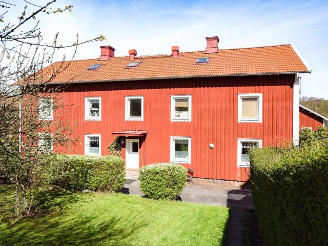 Hedeforsvägen 16