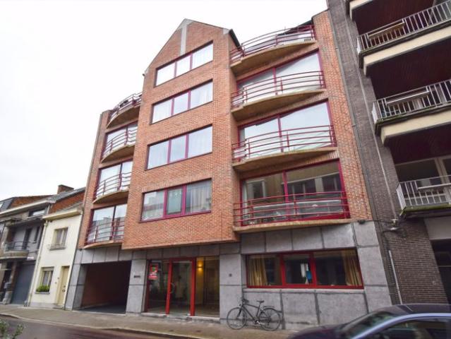 Hedendaags, zeer goed onderhouden appartementsgebouw