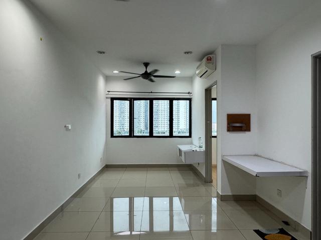 Hedgeford 10 1Room 1Bathroom Partly Furnished