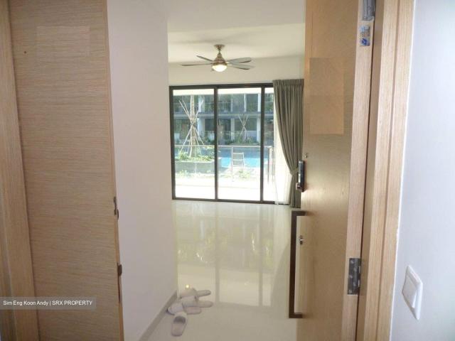 Hedges Park Condominium D17, Condominium