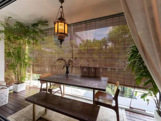 Hedges Park Condominium For Sale, $980,000, 2 Bed 2 Bath 764 sqft $1,283.00 psf