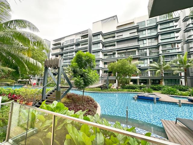 Hedges Park Condominium For Rent, $3,500, 2 Bed 2 Bath 969 sqft $3.61 psf