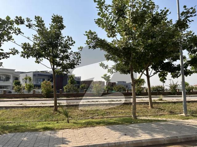 Height Location South Open 1 Kanal Plot DHA 5 Sector K For Sale