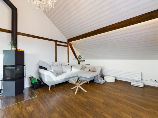 Heimelige 3 Zimmer Wohnung mit modernem Interieur in Zollikofen