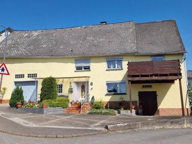 Heimeliges Nest für die kleine Familie Bauernhaus mit Scheune in Bacharach Henschhausen zu verk