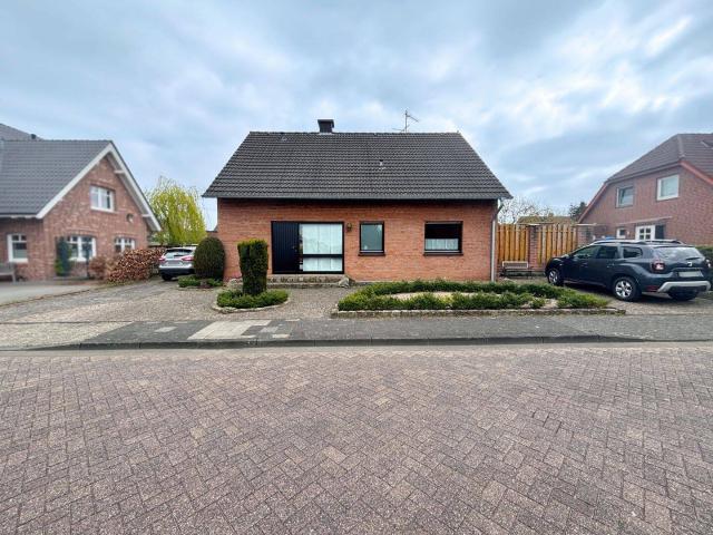 Heimkommen und Wohlfühlen! Klassisches Einfamilienhaus mit Garage in Rheine Rodde