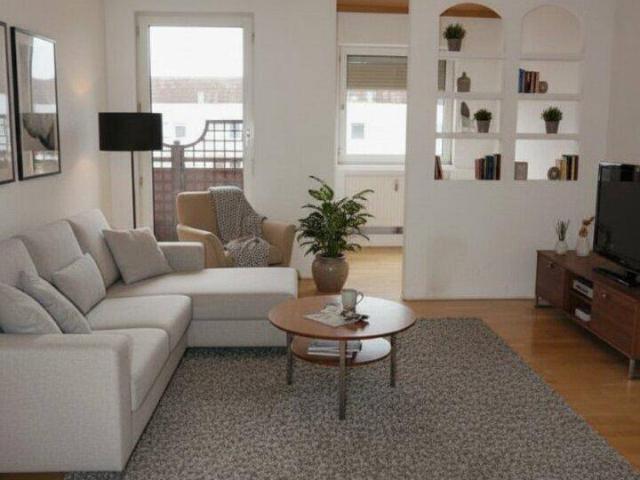 Moderne 3 Zimmer Wohnung mit Loggia in Luftenberg Teilsaniert