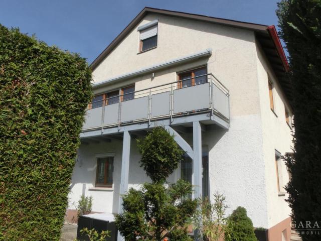 Heiningen: Gemütliche Doppelhaushälfte in angenehm ruhiger Wohnlage, kl. Garten, EBK, Stellplatz