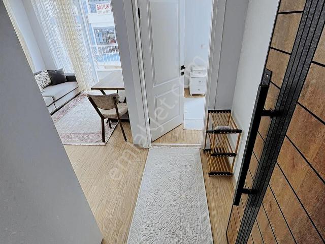 Hekimoğlu Emlaktan Cumhuriyet Mahallesi Eşyalı Kiralık 1+1 Daire