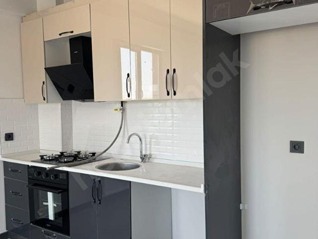 Helvacı'da Sıfır 1+1 Kiralık Daire Asansörlü Ankastreli