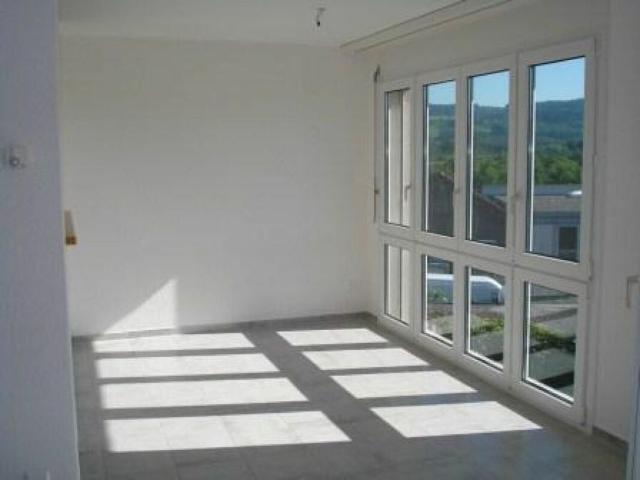 hel­le und ge­müt­li­che 4.5 Zim­mer Woh­nung