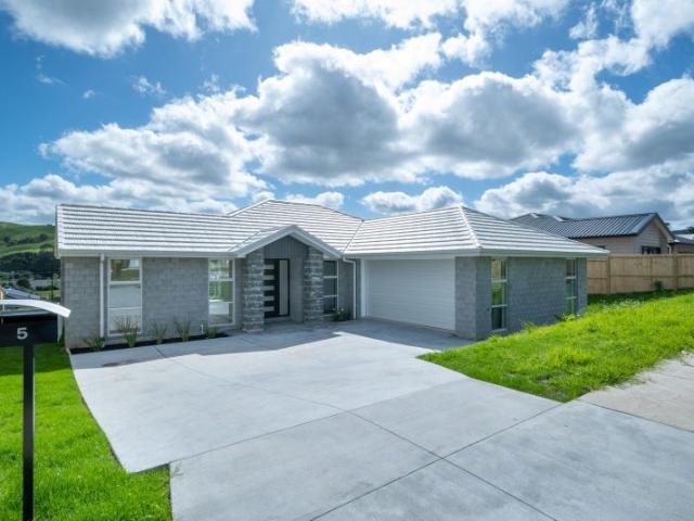 helensville, 4 bedrooms