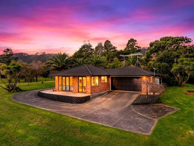 helensville, 2 bedrooms