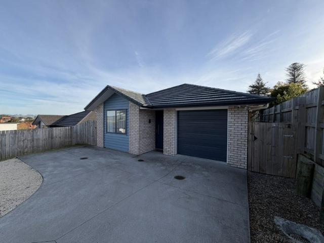 helensville, 3 bedrooms