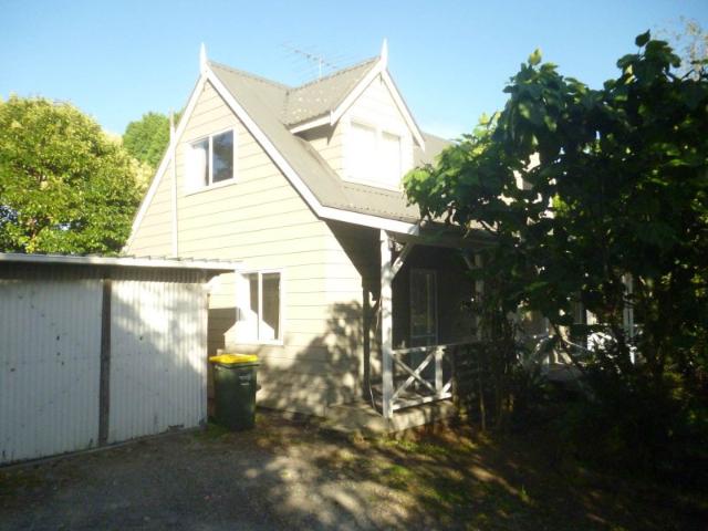 Helensville, 3 bedrooms