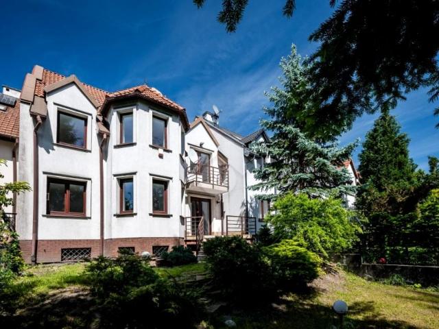 Heleny i Leona Patynów 300 m², Kraków
