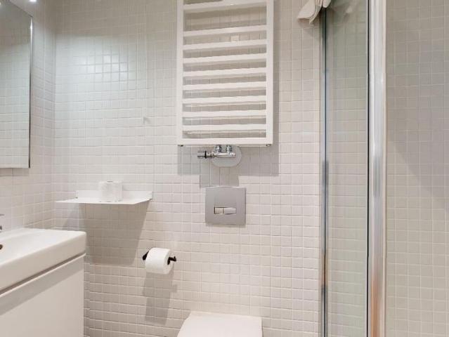 Helios 1 — Studio Privé 110