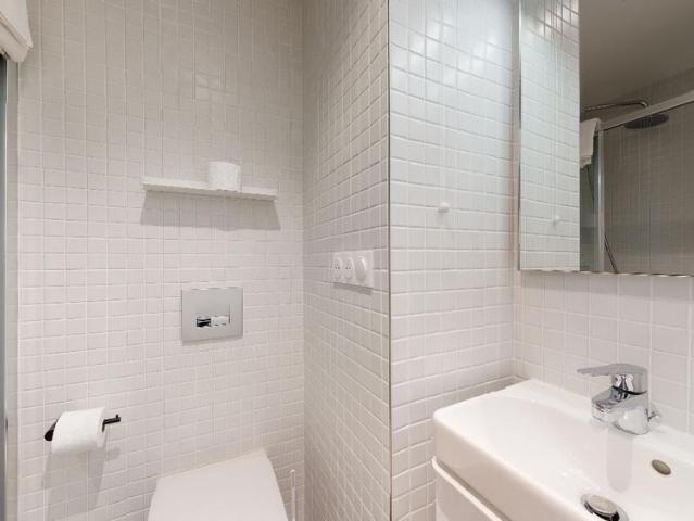 Helios 1 — Studio Privé 202