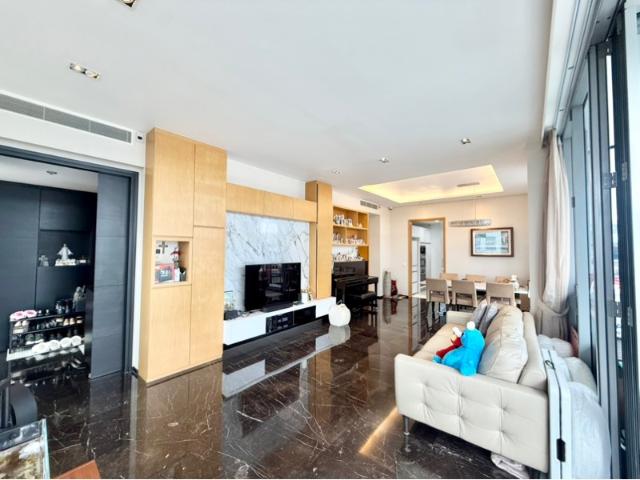 Helios Residences Condominium For Sale, $5,380,000, 3 Bed 3 Bath 1,916 sqft $2,808.00 psf