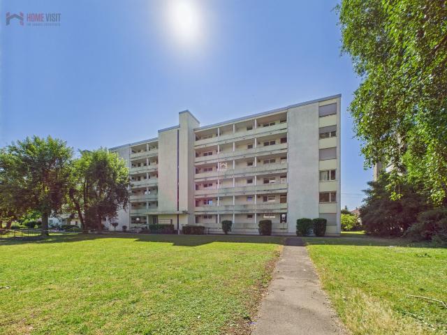 Hell. Sonnig. Bequem. 4 Zi Wohnung mit Balkon für jedes Lebensalter | dreamo. Ch