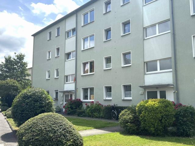 Helle 4 Zimmer Wohnung mit Südbalkon in ruhiger Lage von Düsseldorf Lörick
