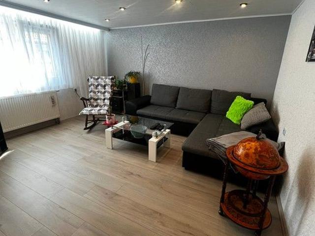Helle 4 Zimmer Wohnung in angenehmer Lage