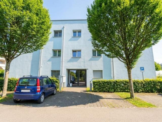 Helle 4.5 Zimmer Gartenwohnung mit Sitzplatz in Sirnach