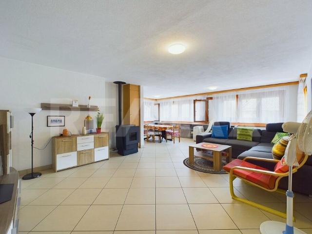 Helle 5 ½ Zimmerwohnung mit Garage im Zentrum von Biasca