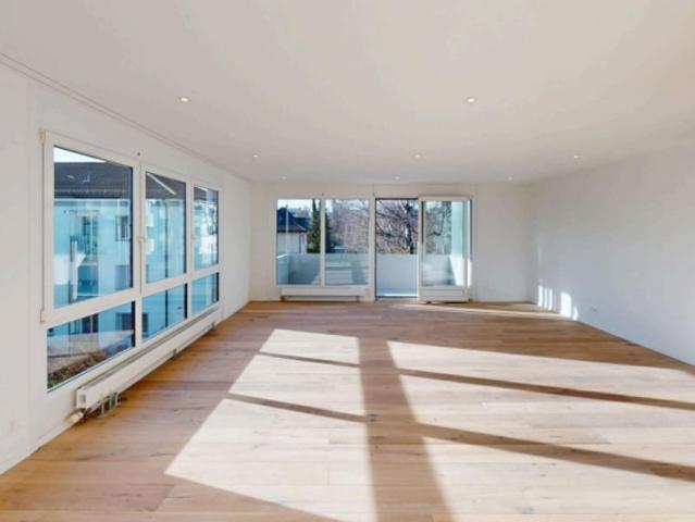 Helle 5.5 Zi. Wohnung mit Balkon in Zollikofen mieten