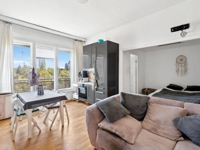 Helle 1 Zimmer Wohnung in denkmalgeschütztem Architektenhaus zu verkaufen