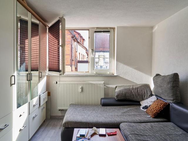 Helle 1 Zimmer Wohnung, 26 m², zentral in Ebersbach