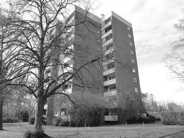 Helle 1 Zimmerwohnung mit sonnigem Balkon und Stellplatz in Schwanheim!