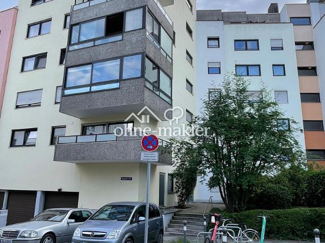 Helle 2 Zimmer Wohnung mit Westbalkon und TG in Toplage