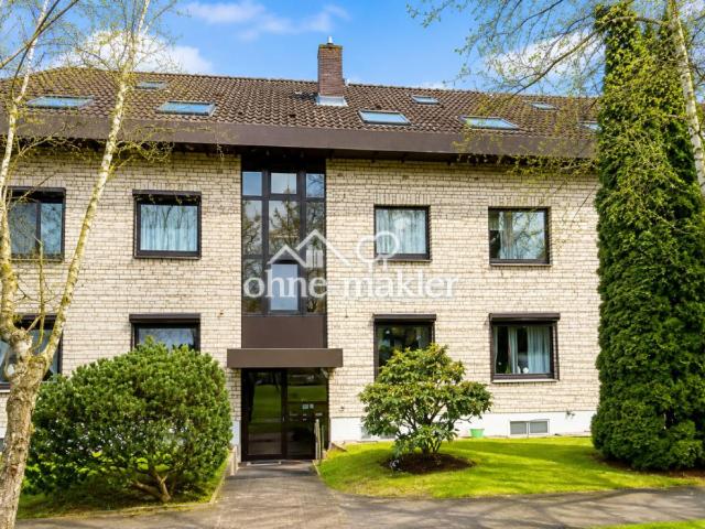 Helle 2 Zimmer Wohnung mit Balkon, Keller und PKW Stellplatz