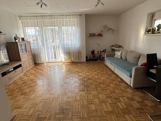 Helle 2 Zimmer Wohnung mit Balkon in Gratkorn