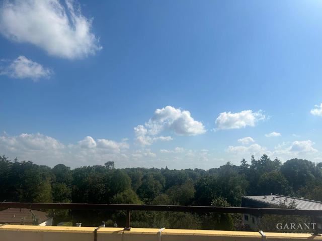 Helle 2 Zimmer Wohnung mit großer Dachterrasse zum Selbstbezug oder Kapitalanlage!