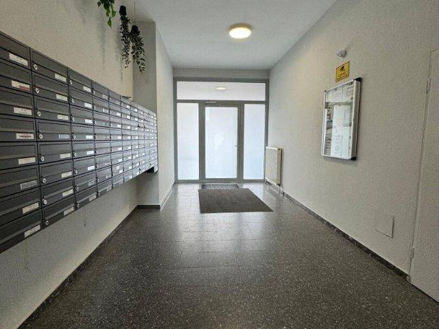 Helle 2 Zimmer Wohnung mit großzügigen Balkon in Salzburg/Elisabeth Vorstadt