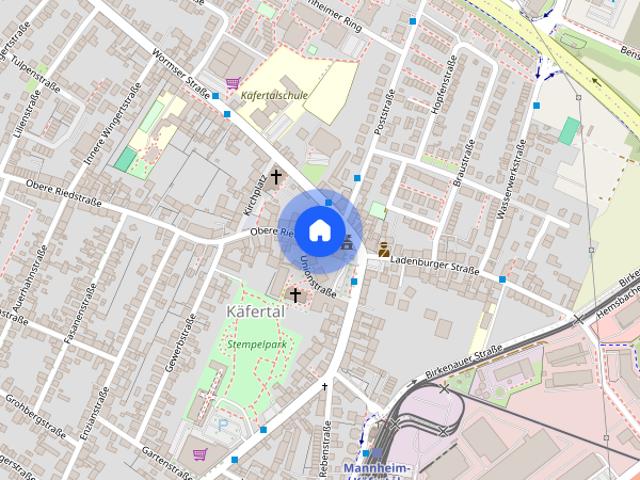 Helle 2 Zimmer Mansardenwohnung mit Altbaucharme