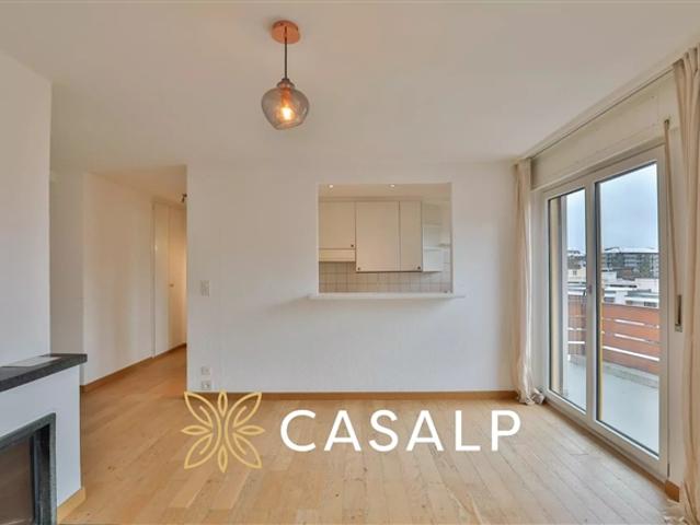 Helle 2.5 Zimmer Penthouse Wohnung im Zentrum von Crans Montana