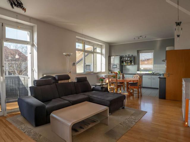 Helle 2,5 Zimmerwohnung in ruhiger Lage
