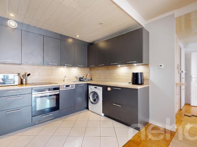 Helle 3 Zimmer Wohnung in Les Acacias, ideal gelegen