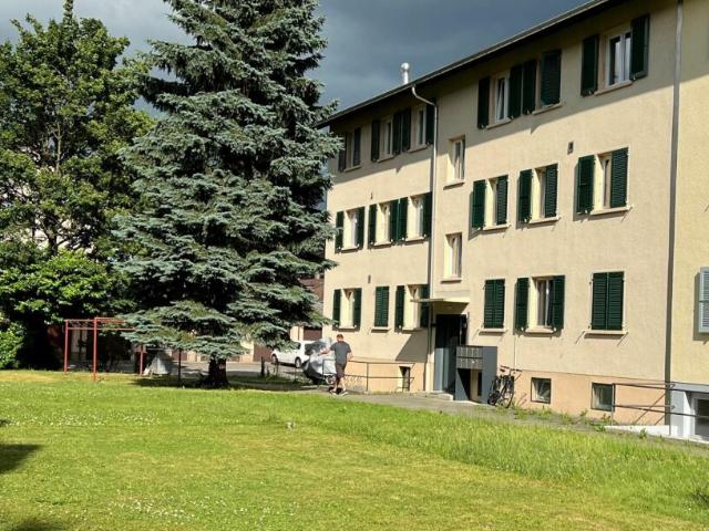 Helle 3.5 Zi Wohnung an zentraler Lage