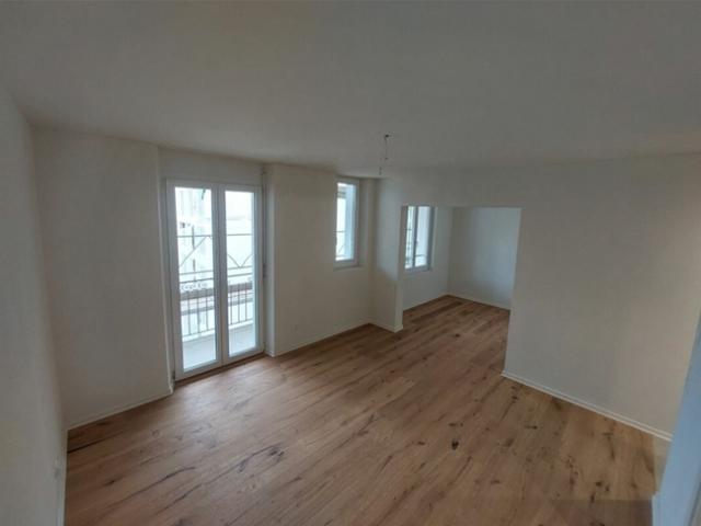 Helle 3.5 Zimmer Neubauwohnung beim Escher Wyss Platz