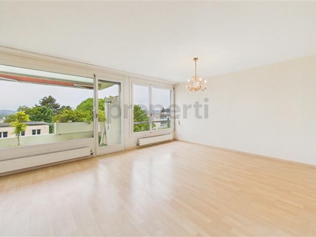 Helle 3.5 Zimmer Wohnung mit Balkon, Ittigen