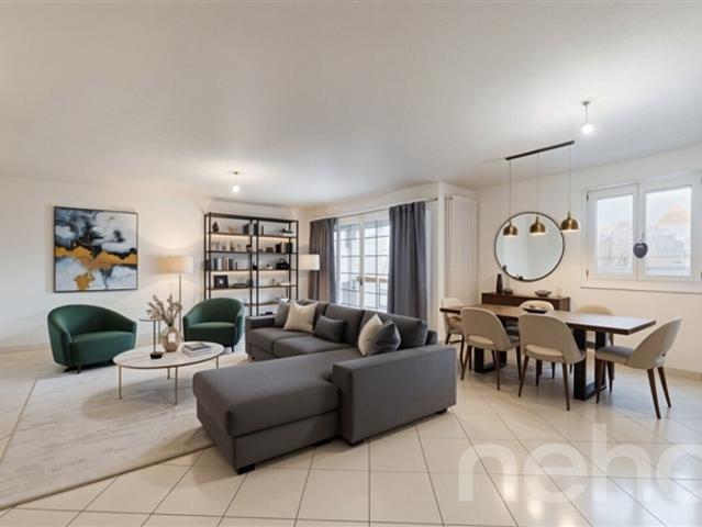 Helle 3,5 Zimmer Wohnung mit Garten und offener Aussicht